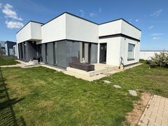 Moara Vlasiei - Caciulati, zona Laguna Verde, casa 4 camere, teren 550 mp